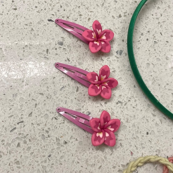 Bundle of Hair Accessories, Hibiscus Hair Clips, Rainbow Hair Ties, Head Bands - Picture 2 of 8